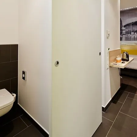 Muenchen-trudering 3*