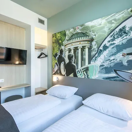 Hotel München-trudering 3*